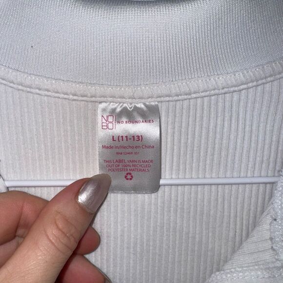 No Boundaries Cream Button-Down Women's Shirt - Picture 3 of 3